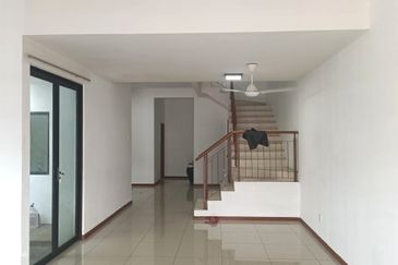 Taman Mawar, Bandar Baru Salak Tinggi