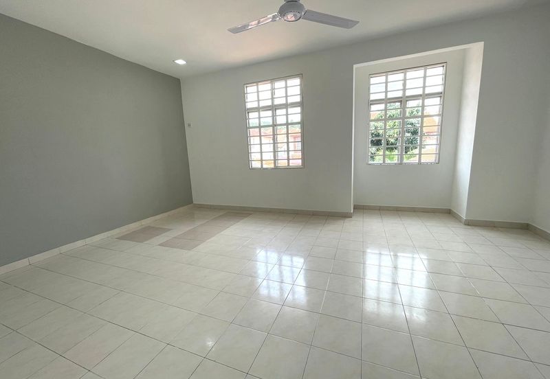 Taman Mawar, Bandar Baru Salak Tinggi