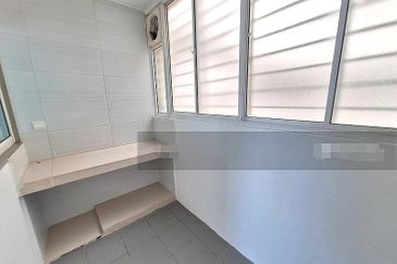 Springville Residence