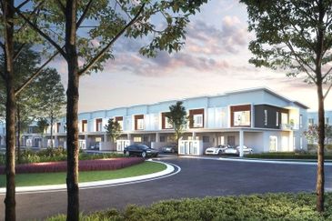 Damaris @ Ara Sendayan