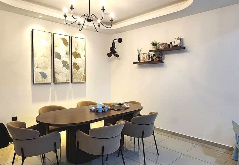 Damaris @ Ara Sendayan