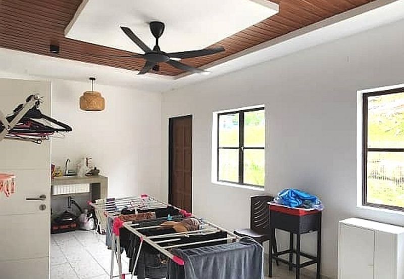 Damaris @ Ara Sendayan