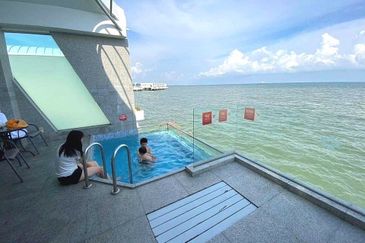 LEXIS HIBISCUS PORT DICKSON