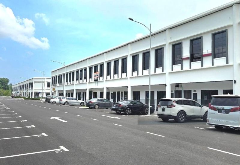 Silver Square @ Eco Majestic