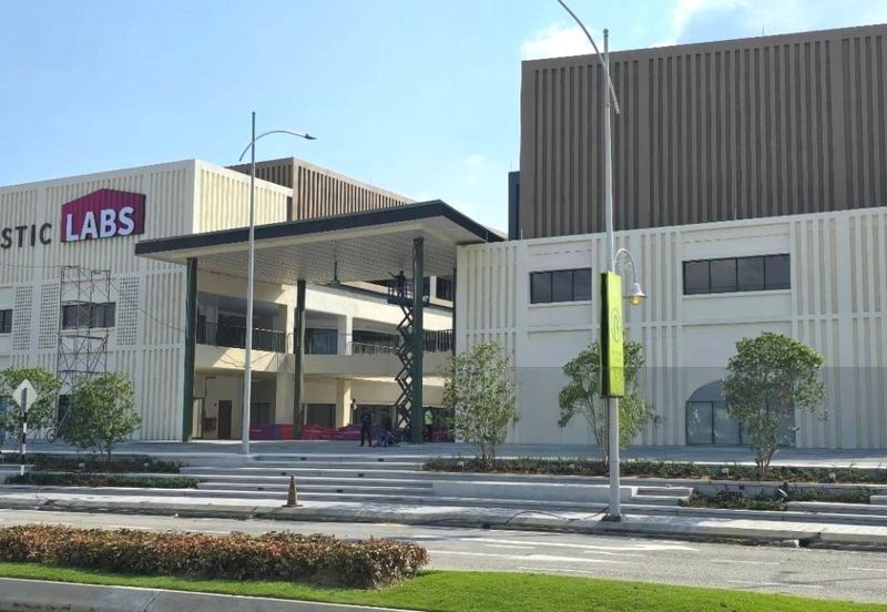 Silver Square @ Eco Majestic