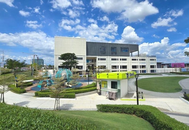 Silver Square @ Eco Majestic