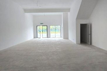 Silver Square @ Eco Majestic