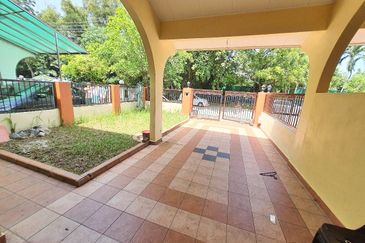 Happy Garden (Taman Gembira)