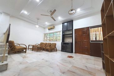 Happy Garden (Taman Gembira)