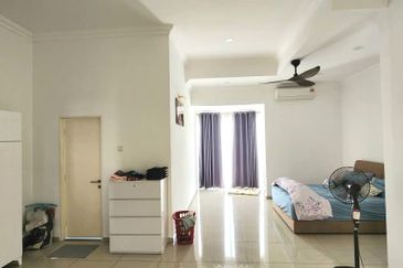 Damaris @ Ara Sendayan