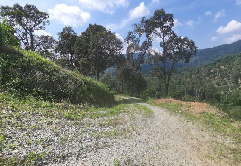 Kampung Mantin Dalam