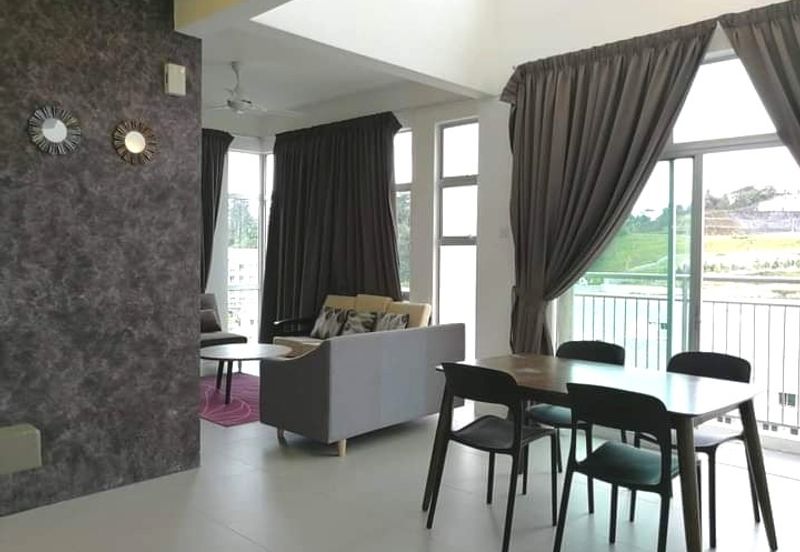 Cameron Golden Hills