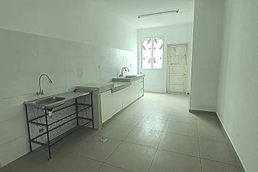 HIJAYU 3A @ BANDAR SRI SENDAYAN