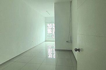 HIJAYU 3A @ BANDAR SRI SENDAYAN