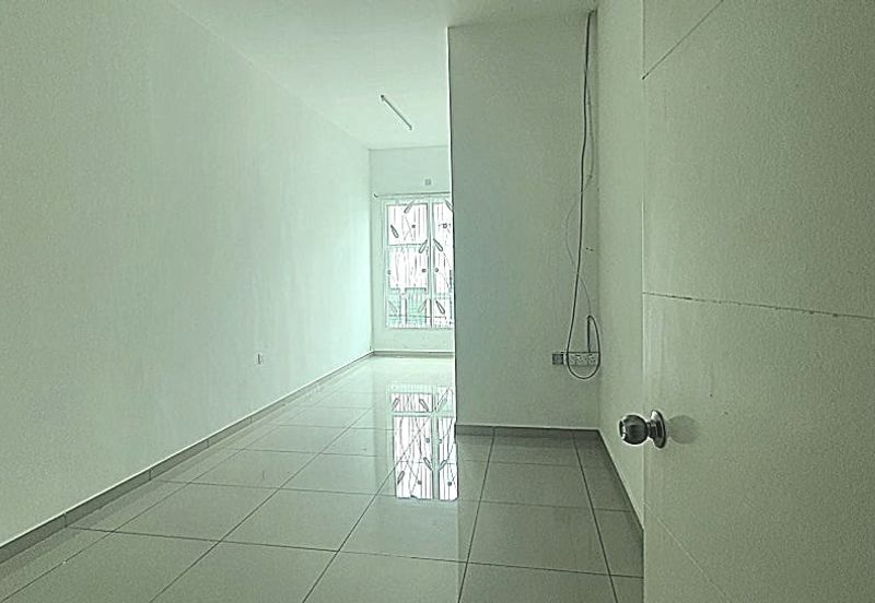 HIJAYU 3A @ BANDAR SRI SENDAYAN