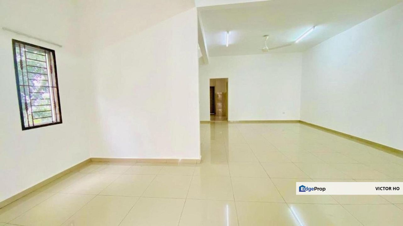 Nilai 3 Hilltop View, Taman Desa Seringin Double Storey House Endlot New Paint Kitchen Extended, Gated, Nilai, Negeri Sembilan For Sale, Negeri Sembilan, Nilai