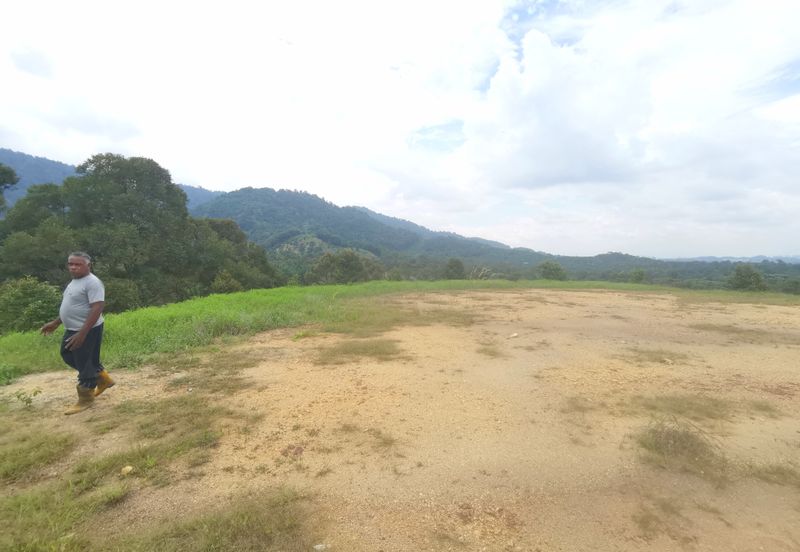 Kampung Mantin Dalam