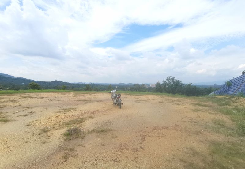 Kampung Mantin Dalam