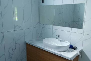 College Heights Garden Resort