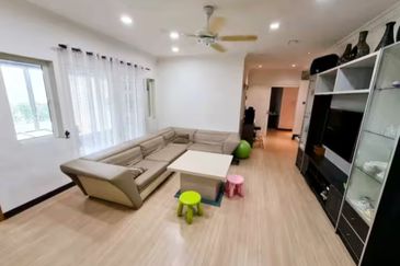 College Heights Garden Resort