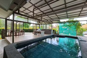 College Heights Garden Resort