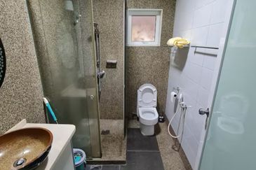 College Heights Garden Resort