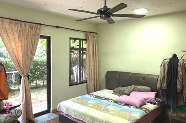 College Heights Garden Resort