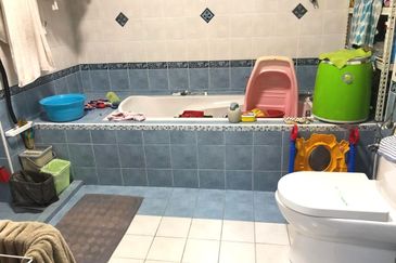 College Heights Garden Resort