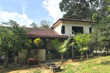 College Heights Garden Resort