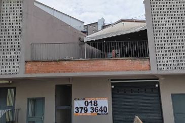 Pusat Komersial Lobak