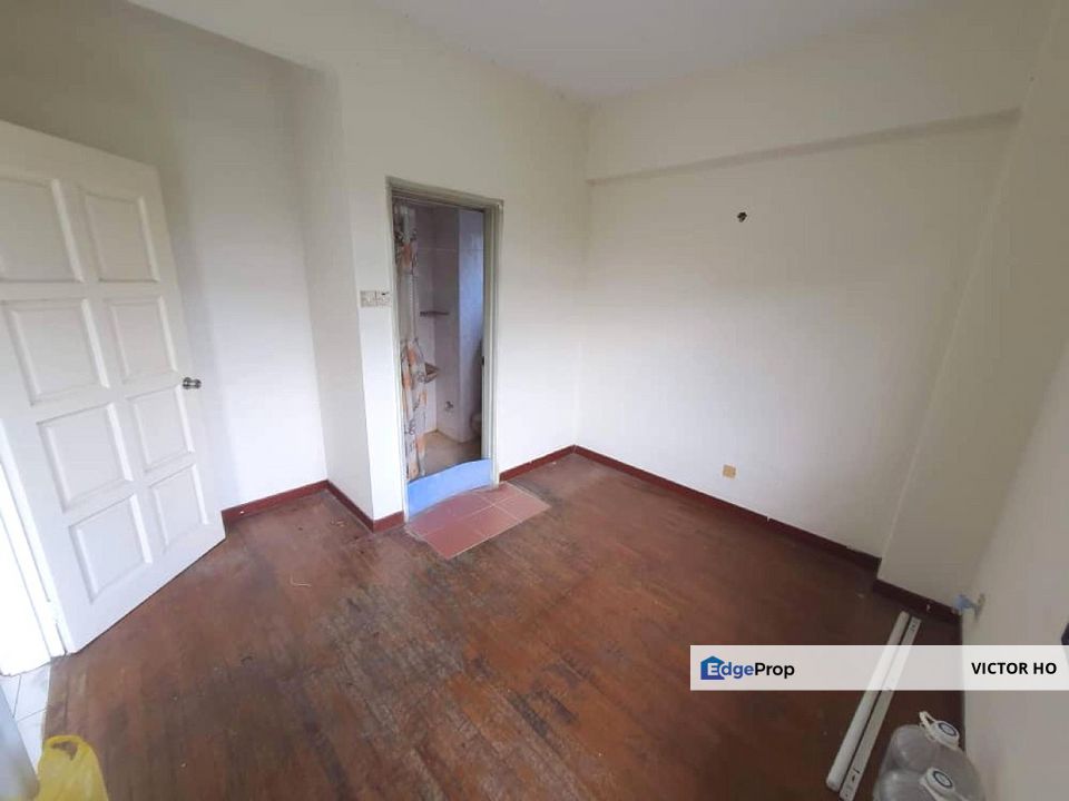 Mutiara Serdang, Seri Kembangan, Selangor Turf View [CORNERLOT LOWFLOOR 900sf KITCHENTOP FACINGOPEN MRT], Selangor, Seri Kembangan