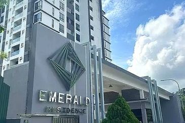 Emerald Residence