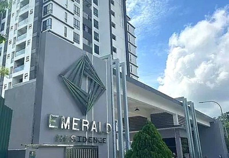 Emerald Residence