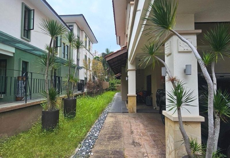 Bandar Puteri Puchong, Selangor, 7 ROOM Bungalow 5000 Sqft Freehold 24 Hrs Security