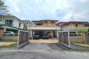 Bandar Puteri Puchong, Selangor, 7 ROOM Bungalow 5000 Sqft Freehold 24 Hrs Security