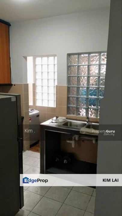 Glen Court Bandar Sungai Long, Fully Renovated for Student Only, Selangor, Kajang