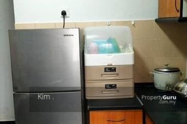 Glen Court, Bandar Sungai Long