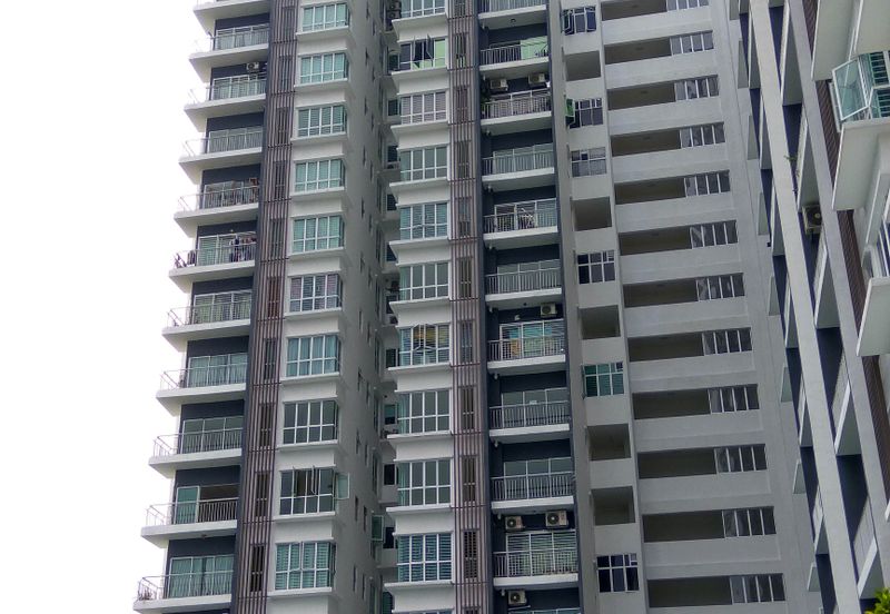 The i Residence Condominum