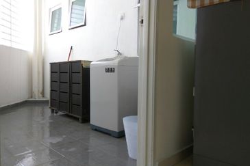 The i Residence Condominum