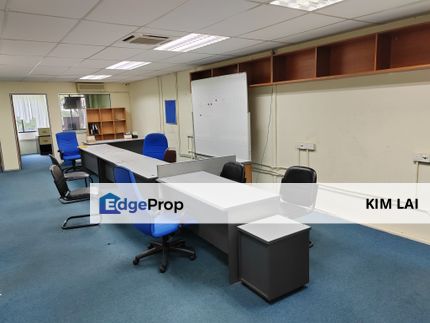 Shop Office 1st Floor  Fully 𝐅𝐮𝐫𝐧𝐢𝐬𝐡𝐞𝐝 @ Jalan Tempua, Selangor, Puchong