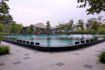 The i Residence Condominum