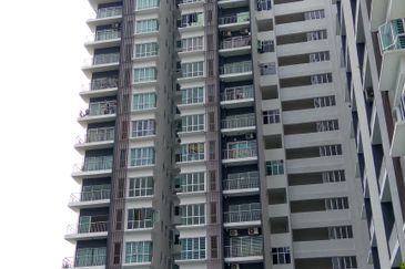 The i Residence Condominum