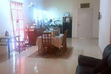 The i Residence Condominum