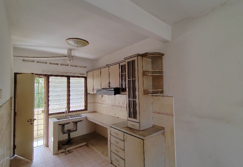 Subang Perdana Goodyear Court 3