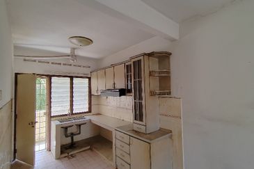 Subang Perdana Goodyear Court 3