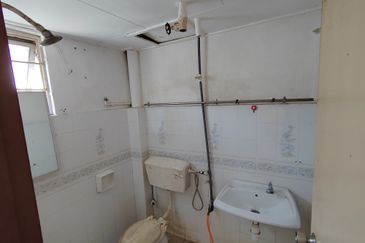 Subang Perdana Goodyear Court 3