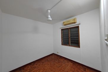 Subang Perdana Goodyear Court 3