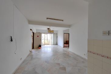 Subang Perdana Goodyear Court 3