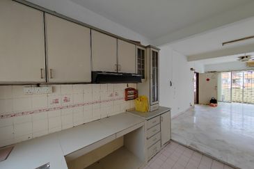 Subang Perdana Goodyear Court 3