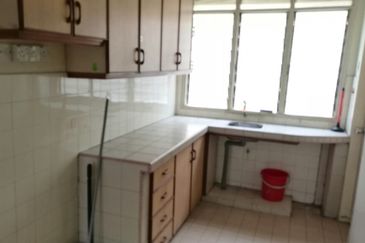 Subang Perdana Goodyear Court 1